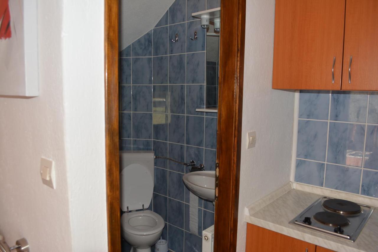 Guesthouse Andja Smoljanac Exterior photo